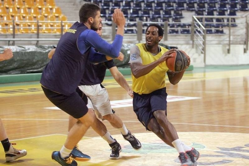 Άρης: Άνετα τους Μαχητές Δόξας Πεύκων (photos)