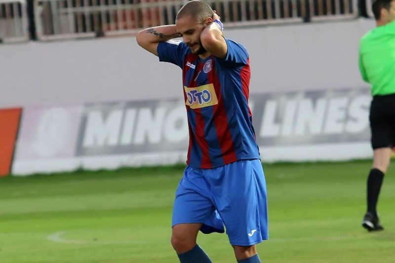 Κέρκυρα: Αναμονή για δυο και φιλικό