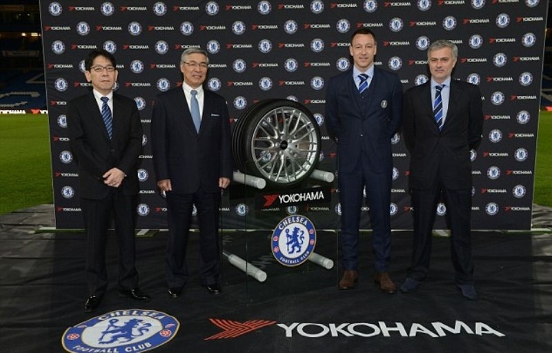 200 εκ. ευρώ από τον χορηγό φανέλας η Τσέλσι (video)