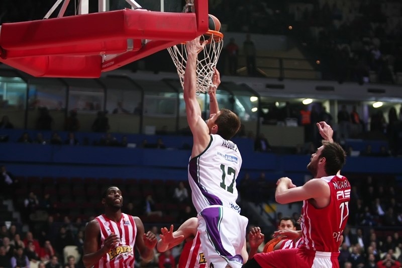 Ουνικάχα Μάλαγα: Ρεκόρ ο Βάσκεθ με Ολυμπιακό