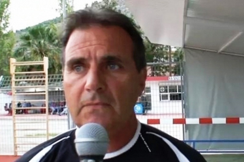 Φωστήρας: Γούτης στο τιμόνι