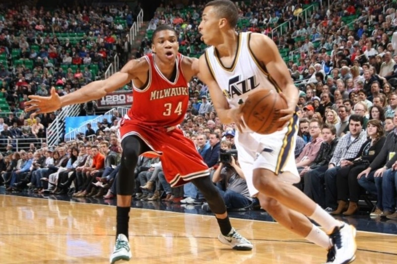 Γιούτα Τζαζ: «Σκληροί» με Μπακς και Αντετοκούνμπο (video)