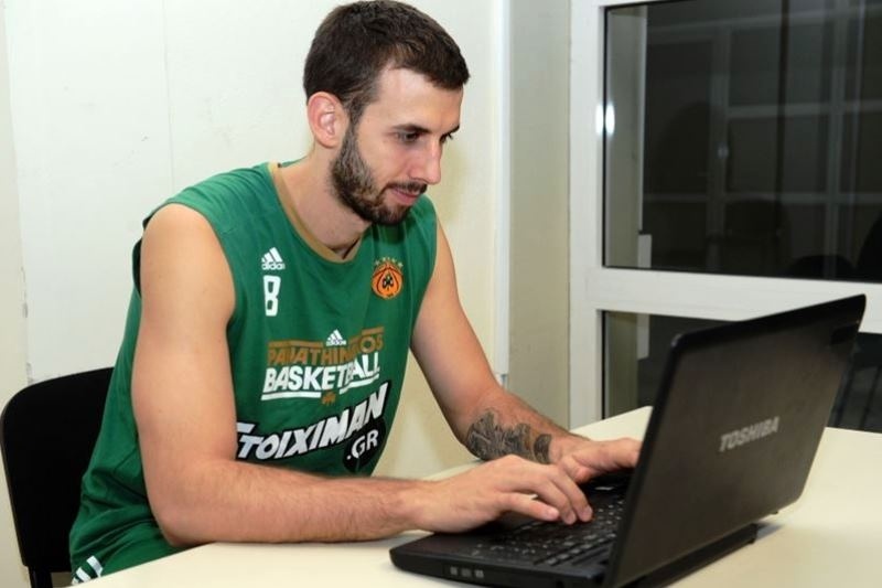 Γιάνκοβιτς: «Όλο το πάθος μας στο παρκέ»