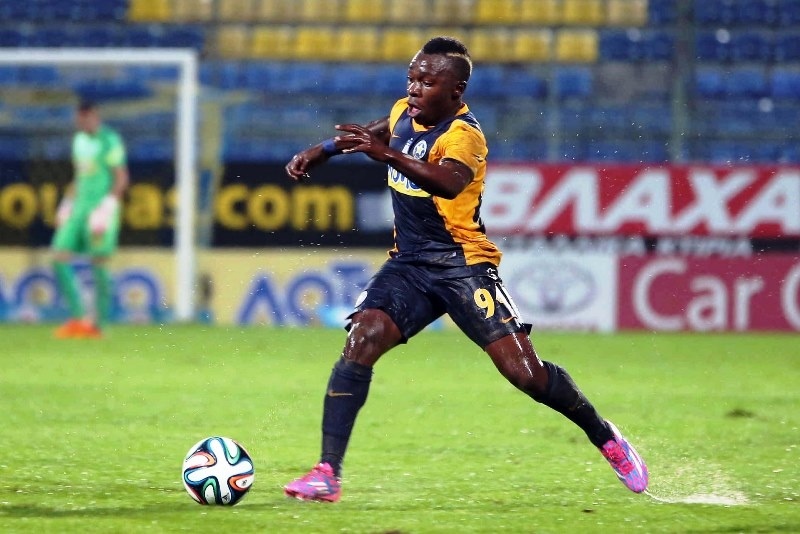 Αστέρας Τρίπολης: Στο ebay η φανέλα του Μούκαμ!