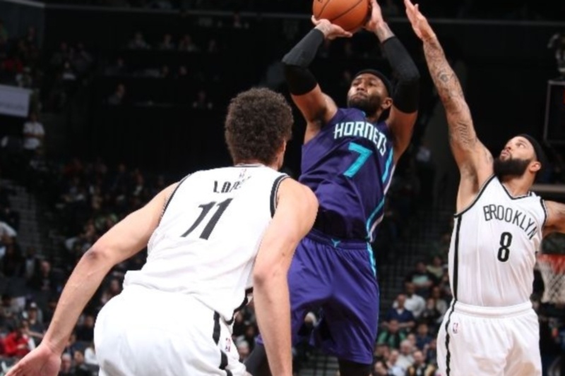 Σάρλοτ Χόρνετς: «Τεράστιοι» στη Νέα Υόρκη (video)