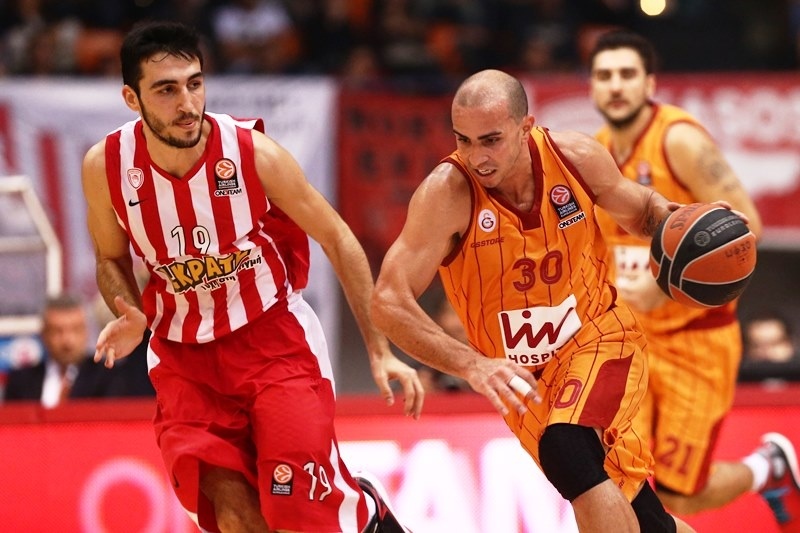 ΑΕΚ: Απομακρύνεται ο Αρόγιο