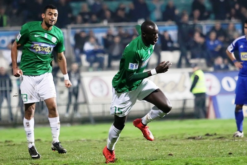 Πανθρακικός: Περιμένουν τον Εμπόου