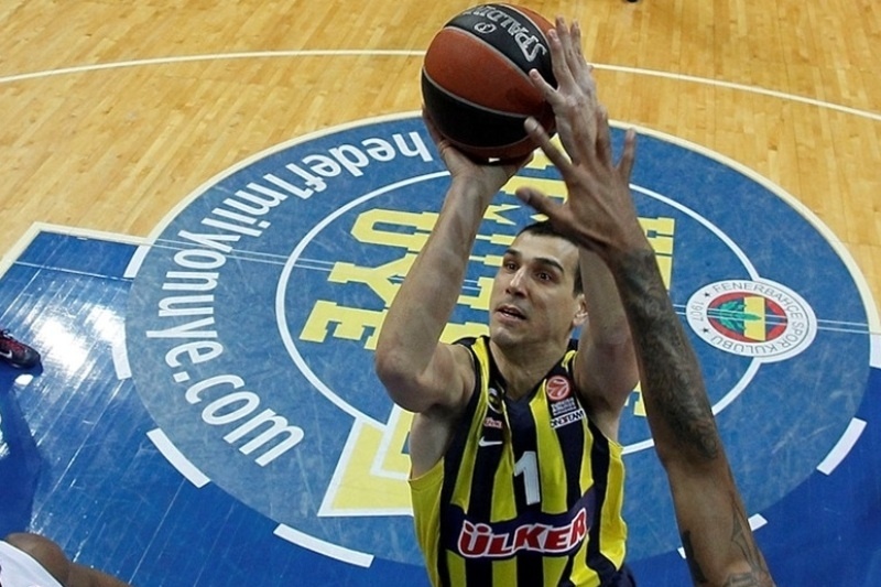 Ζήσης: «Σε πολύ καλή κατάσταση ο Ολυμπιακός» (video)