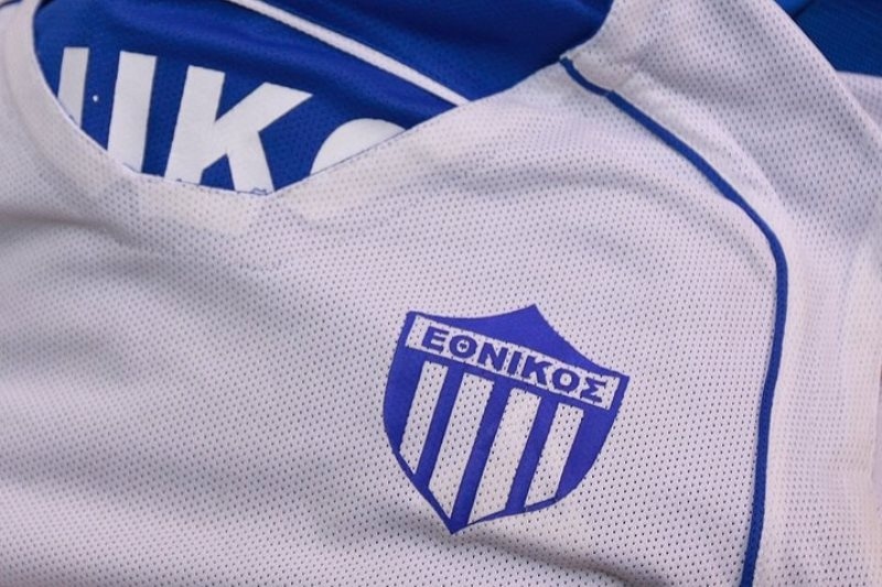 Εθνικός: «Παρασκηνιακές πιέσεις για τον τελικό»