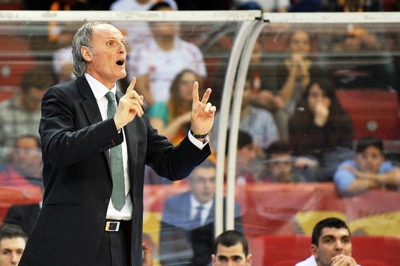 Ιβάνοβιτς: «Μεγάλο μας πρόβλημα η άμυνα»