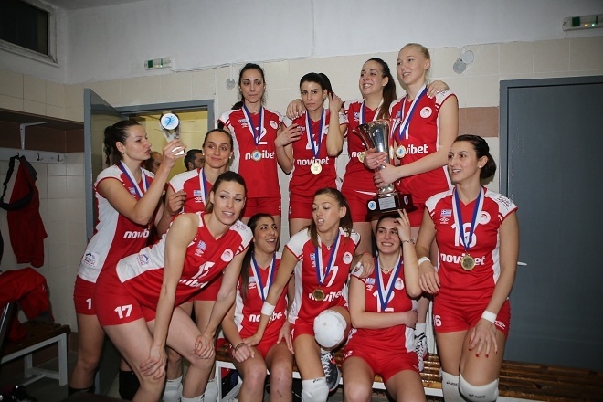 Ολυμπιακός: Σέλφι, τρέλα και μπουγέλα (photos)