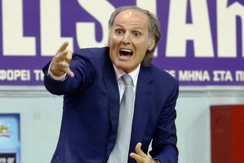 Ιβάνοβιτς: «Όλα ξεκίνησαν από την άμυνα»