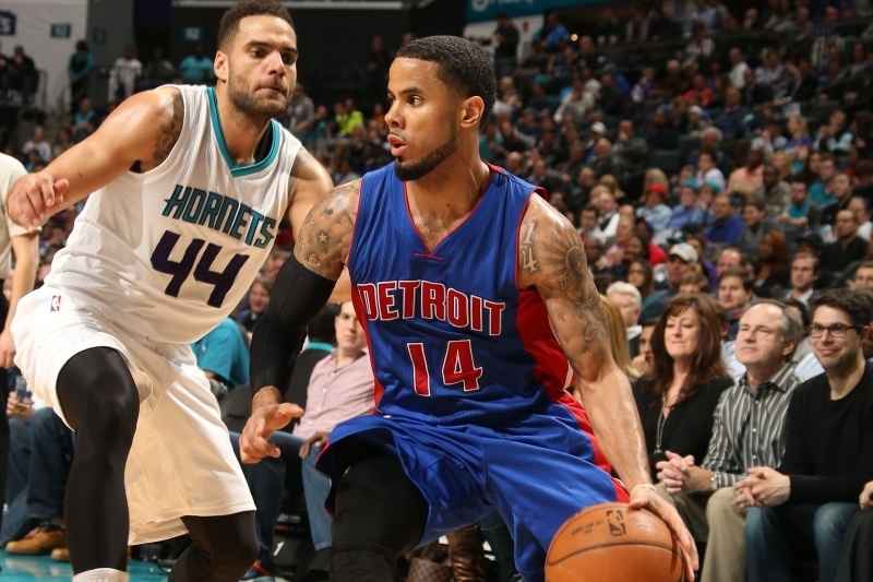 Σάρλοτ Χόρνετς: Απελπισμένοι με Πίστονς