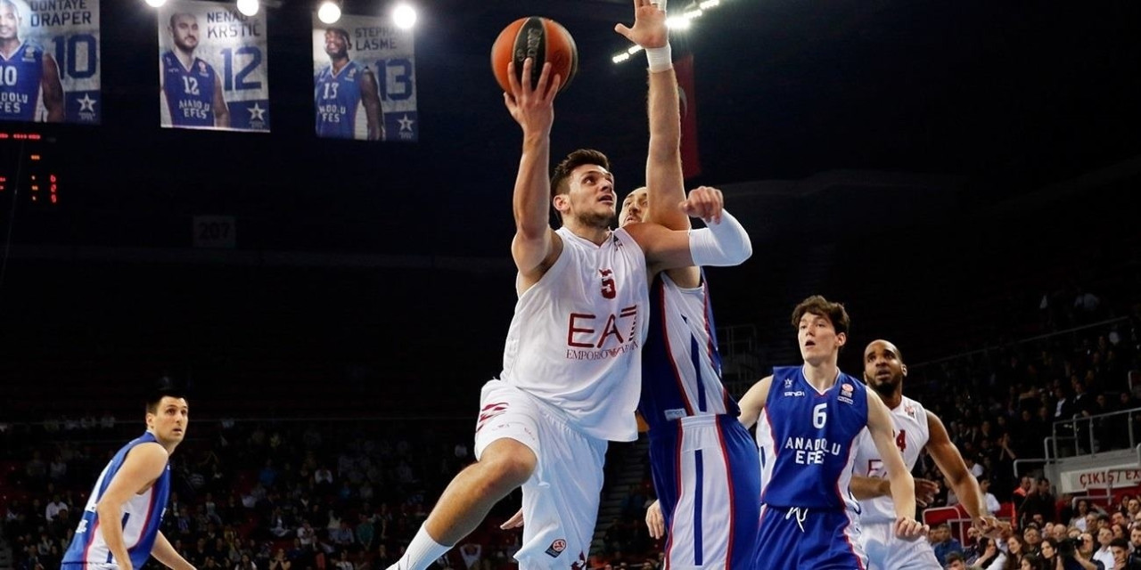 Εφές Αναντολού - Αρμάνι Μιλάνο 86-78