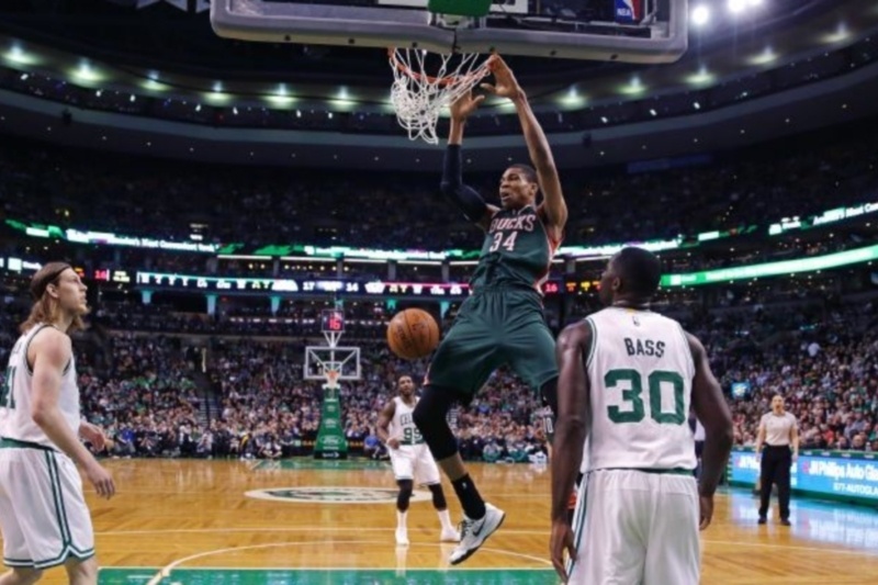 NBA: Νίκη… playoffs για Μπακς και Αντετοκούνμπο (videos)