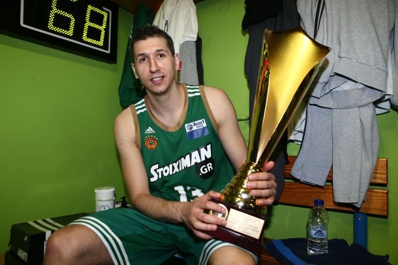 Παναθηναϊκός: Το γλέντησαν στα αποδυτήρια (photos)