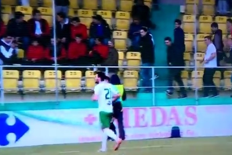 Ρουμανία: Τρελό... Μπούλιινγκ σε επόπτη! (video)