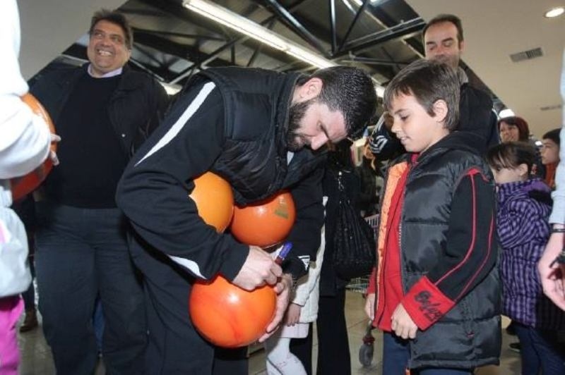 ΚΑΟΔ: «Ένα» με τον κόσμο (photos)