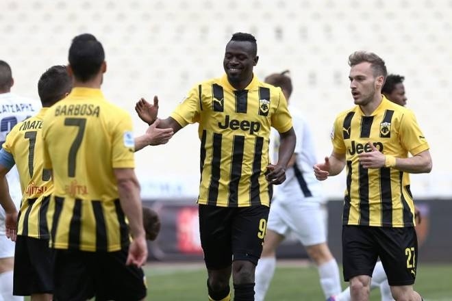 ΑΕΚ: Δουλεύουν για… σέντρα στις 19/4