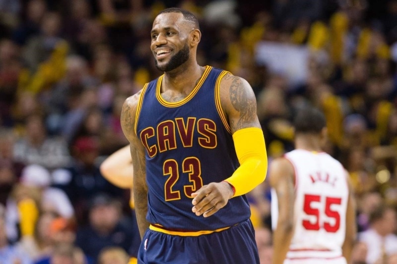 NBA: Πρώτος στην πωλήσεις φανελών ο Λεμπρόν
