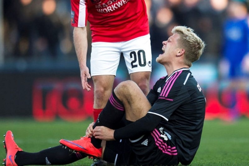 Σοκαριστικός τραυματισμός για τον Κορνέλιους (video)