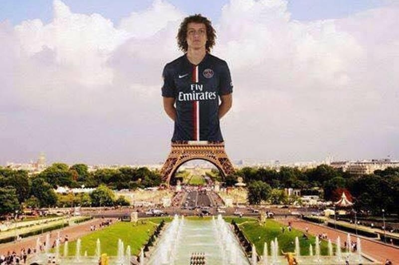 Παρί Σεν Ζερμέν: Σάλος με τα... ανοιχτά πόδια του Νταβίντ Λουίζ! (photos)