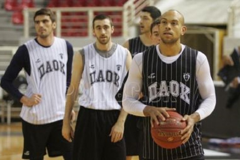 ΠΑΟΚ: Εκτός Όντουμ και Κάρτερ