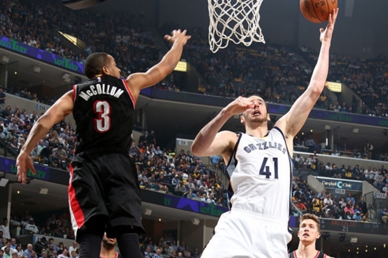 Μέμφις Γκρίζλις: Άνετο 2-0 με συνδρομή Κουφού (videos)