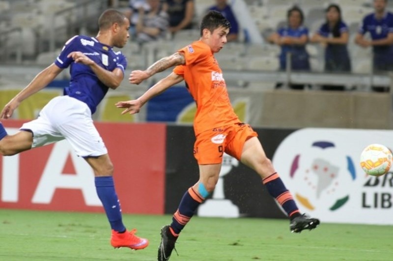 Copa Libertadores: Έμεινε ατιμώρητη η γροθιά στον Γουίλιαν  (video)