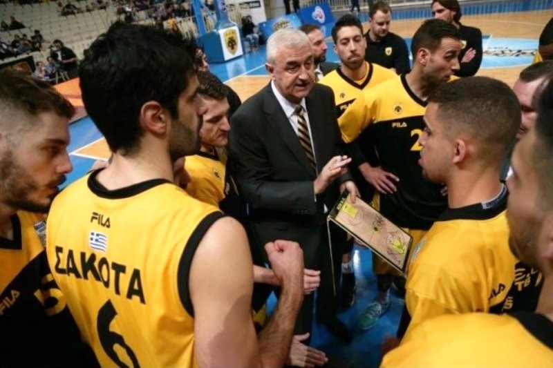 ΑΕΚ: Με… γλυκά η προπόνηση