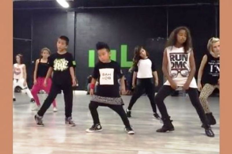 Αυτός είναι ο πιο εντυπωσιακός χορός που έχετε δει! Και είναι μόνο 8 χρονών!