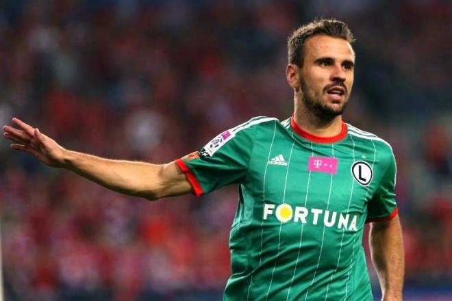 ΑΕΚ: «Παζάρια» για Σα