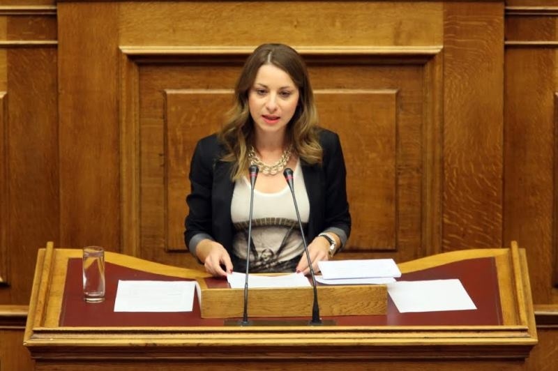 Δριτσέλη: «Σεβασμός για το αυτοδιοίκητο»