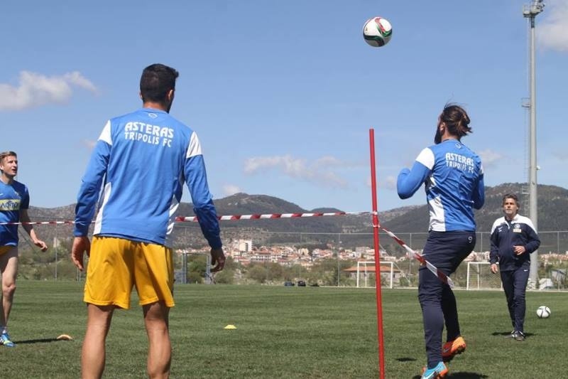 Αστέρας Τρίπολης :  Ενοχλήσεις στο γόνατο ο Κοσίτσκι