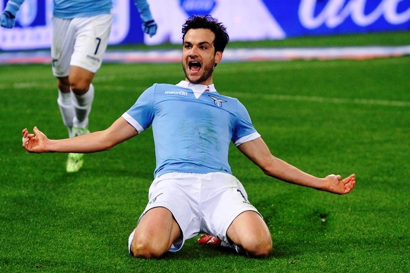 Γκολάρα με «ψαλιδάκι» ο Παρόλο (video)