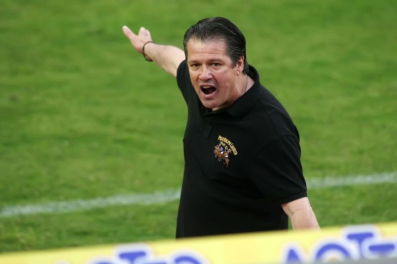 Παπαδόπουλος: «Μεγάλη ομάδα η Λάρισα»