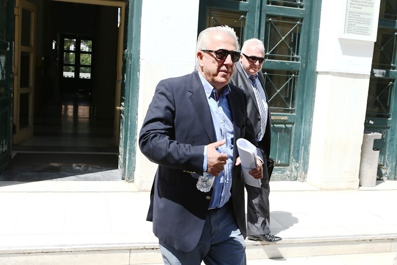 «Έχεις ακόμα τις μετοχές της Βέροιας, Αρβανιτίδη»