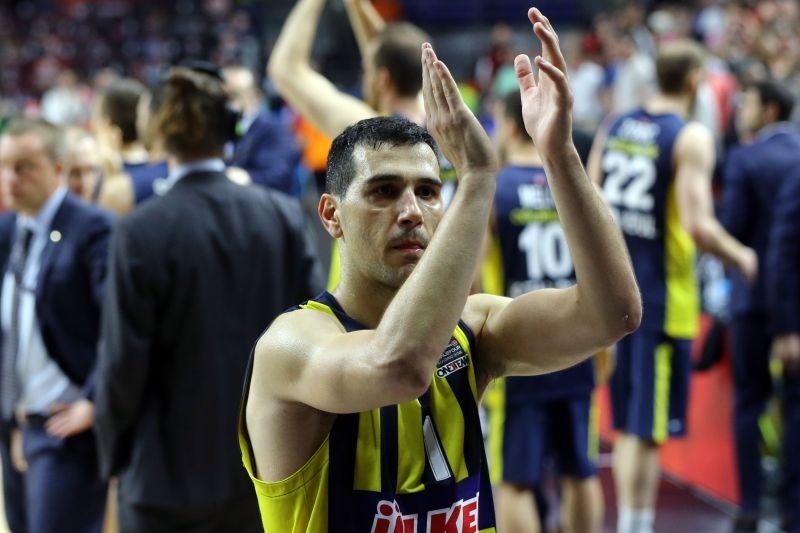 Σε συζητήσεις με Ζήση!