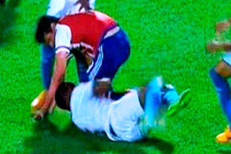 Πλακώθηκαν Φιγκερόα και πρώην «ερυθρόλευκος» σε φιλικό (video)