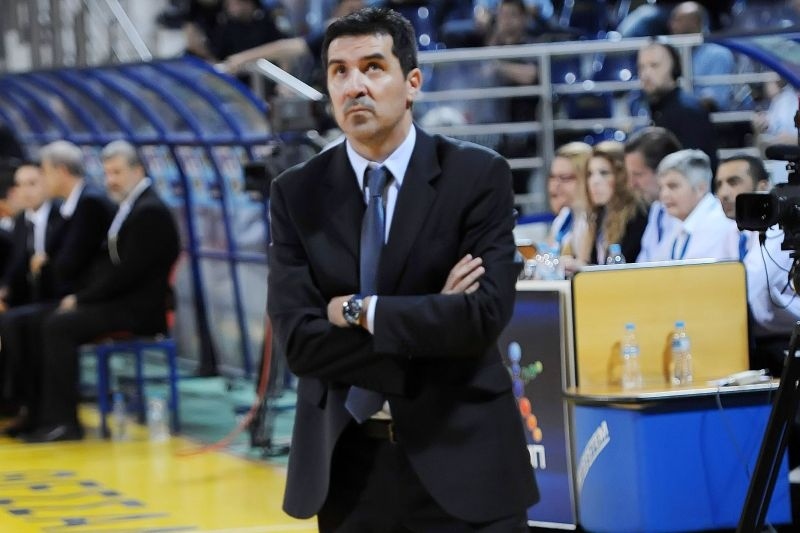 Πρίφτης: «Άχαρο το άδειο γήπεδο»