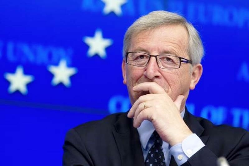 Bloomberg: Συμφωνία μέχρι τη Δευτέρα θέλει ο Γιούνκερ