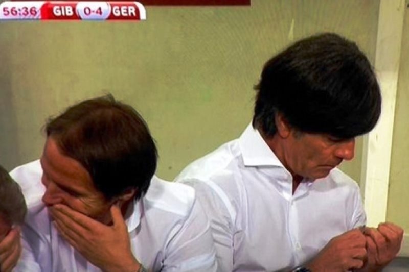 Μανικιούρ την ώρα του αγώνα ο Λεβ (video)