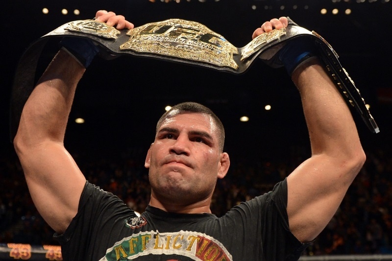 UFC: 10 άγνωστες ιστορίες για τον Κάιν Βελάσκες (photos&videos)