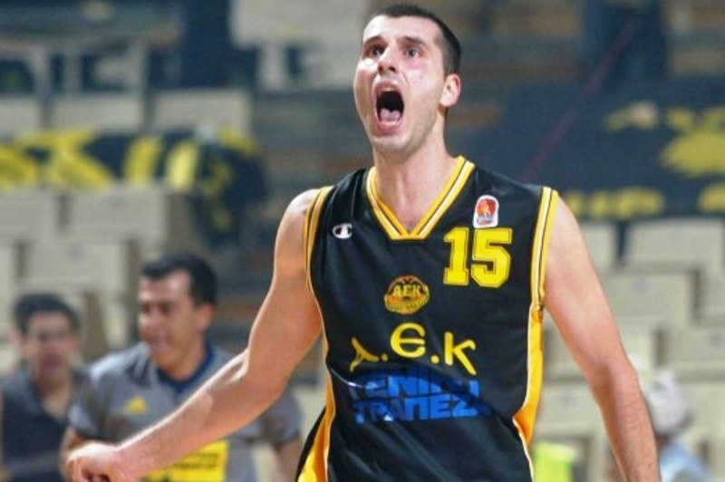 Κακιούζης: «Θέλω ΑΕΚ»