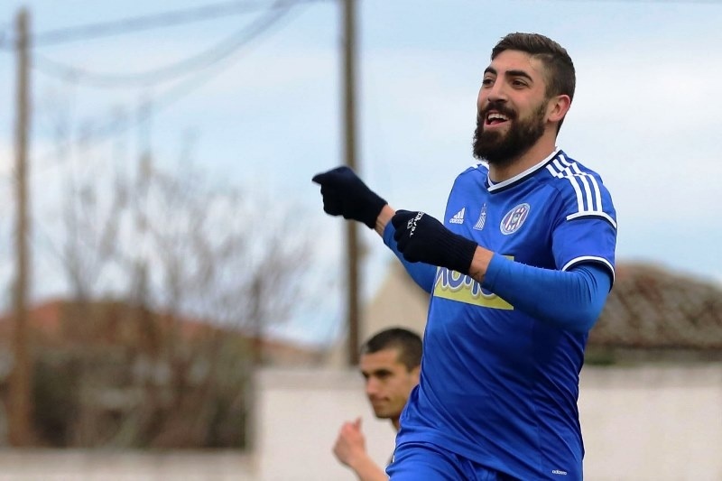 Η Χαρτς θέλει παίκτη από Ελλάδα!