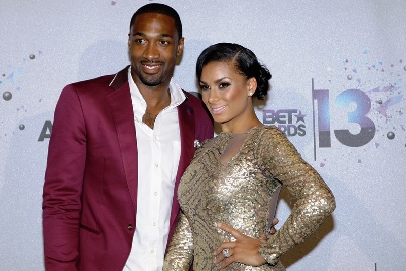 Έσπασε τη Mercedes της πρώην του για εκδίκηση ο Αρίνας (video)