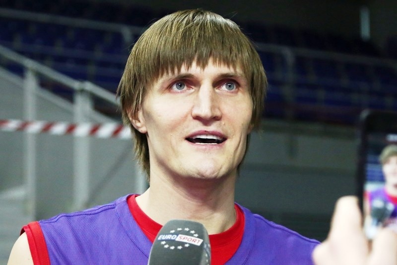 Σταμάτησε το μπάσκετ ο Κιριλένκο