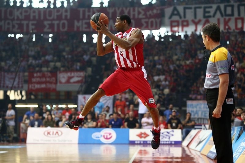 Ολυμπιακός: Τέλος ο Ντάρντεν