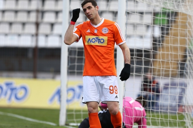 «Χτυπάει» Πετρόπουλο!