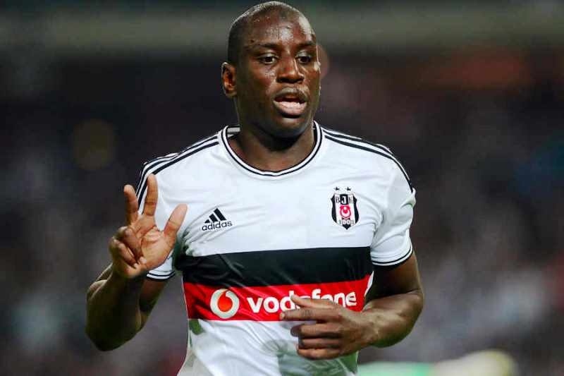 «Κινέζος» ο Ντεμπά Μπα